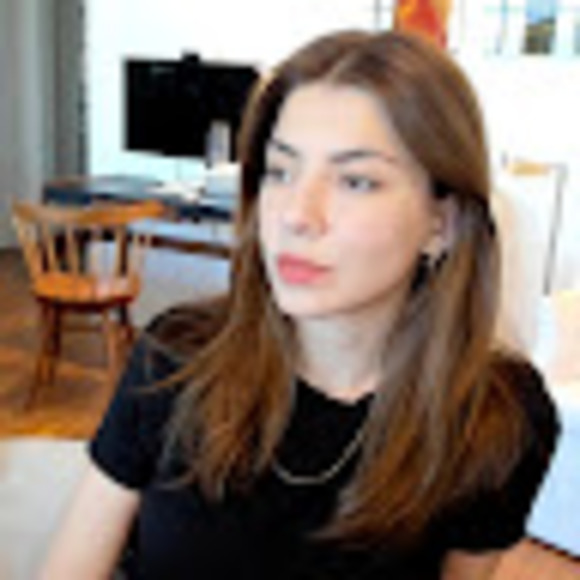 Meet your Posher, Tugce - Picture 1 of 1